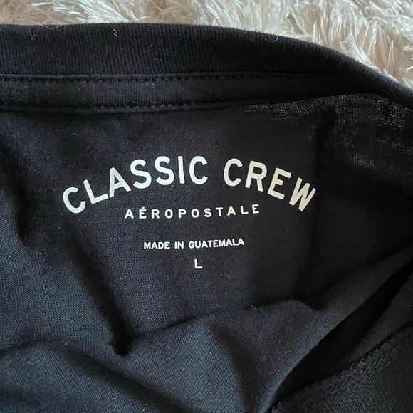 Aeropostale Classic Crew Black NYC Graphic Tee - Picture 2 of 4